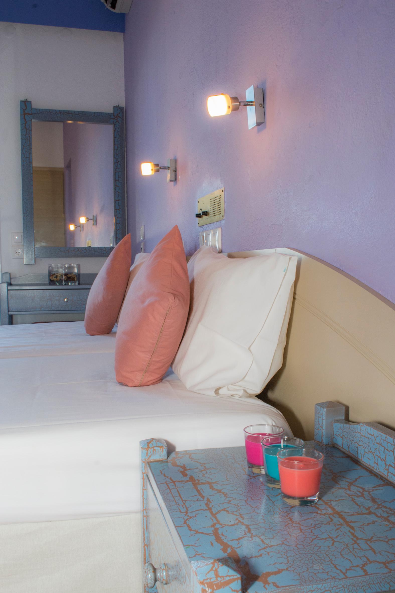 מאליה Nikos Hotel מראה חיצוני תמונה